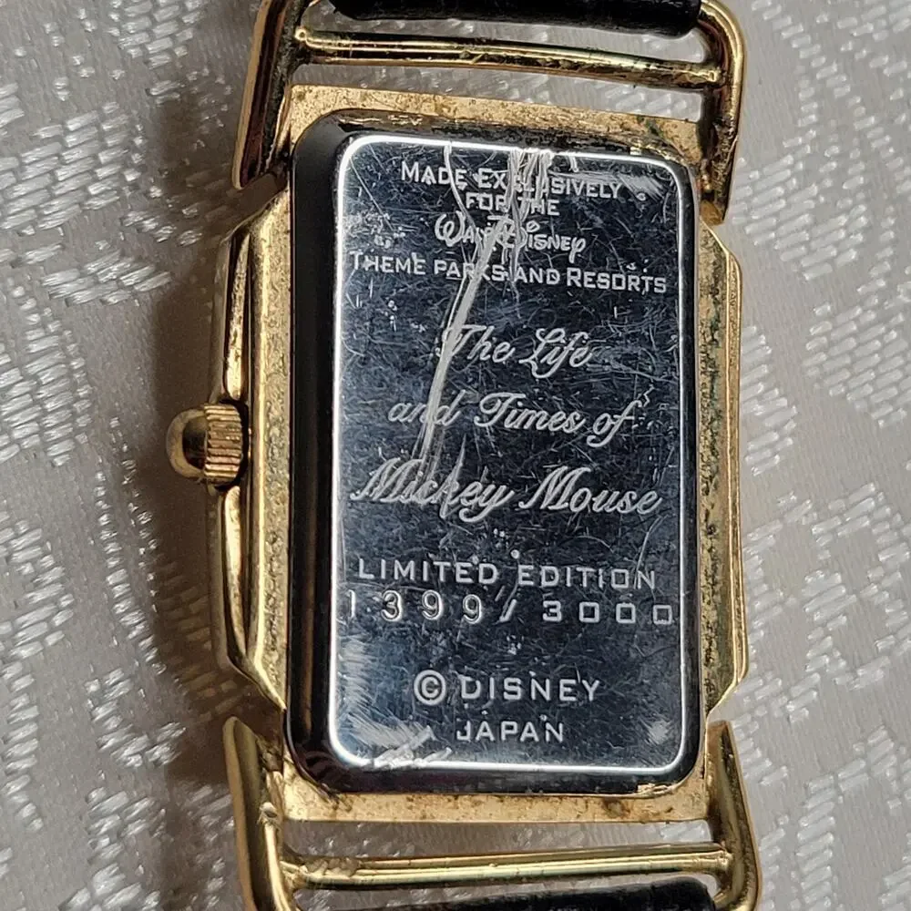 Disney wristwatch mickey